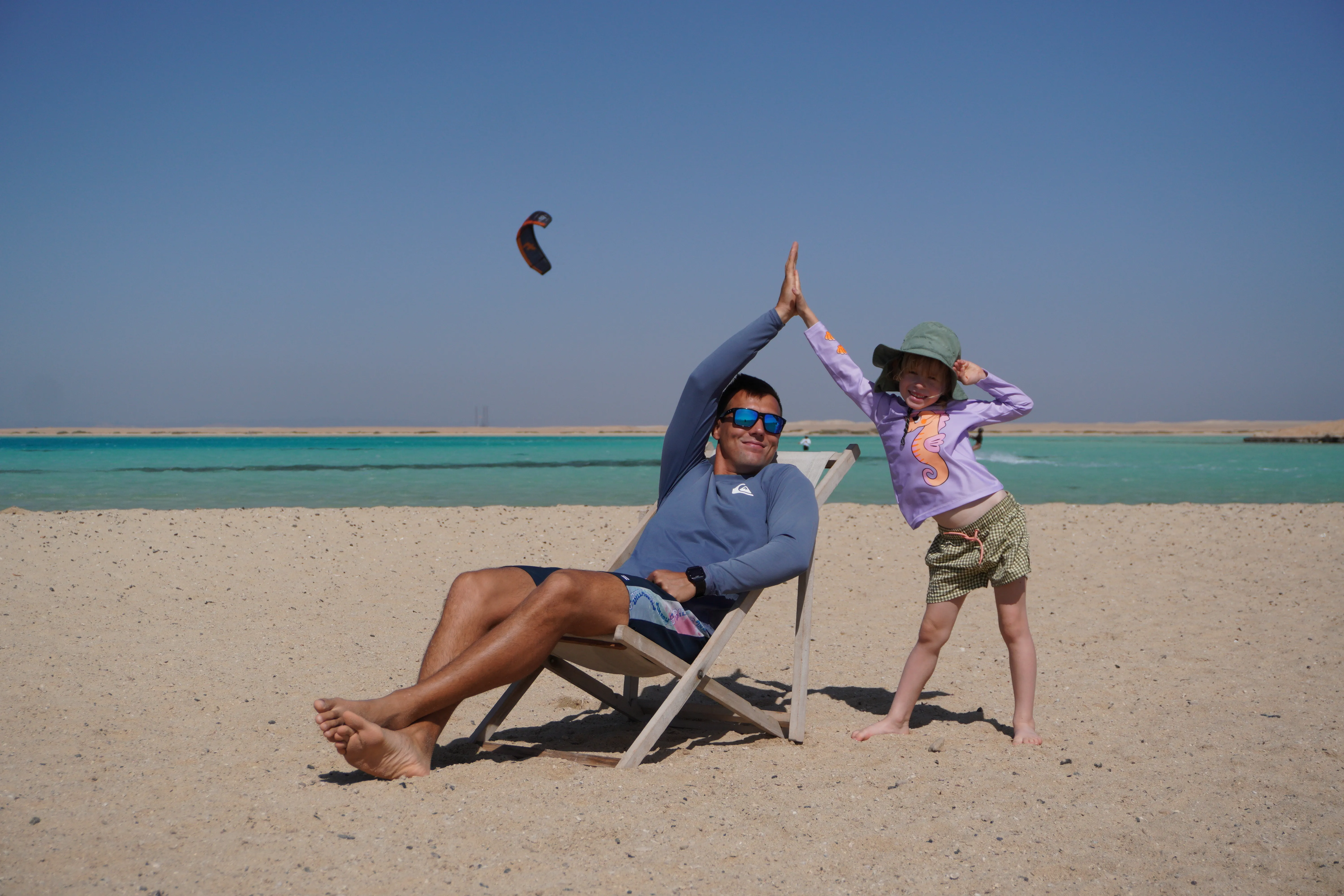 Zachód słońca nad spotem kitesurfingowym